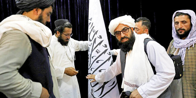 طالبان در کشاکش سیاست و دیانت؛ از فشار پاکستان تا فتوای طالبان