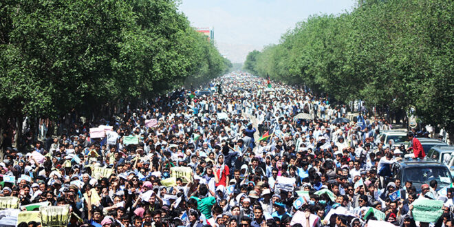 جنبش روشنایی پیامها و عبرتها